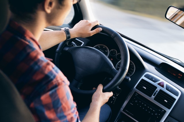 Voiture gagée, acheteur-vendeur : explications -